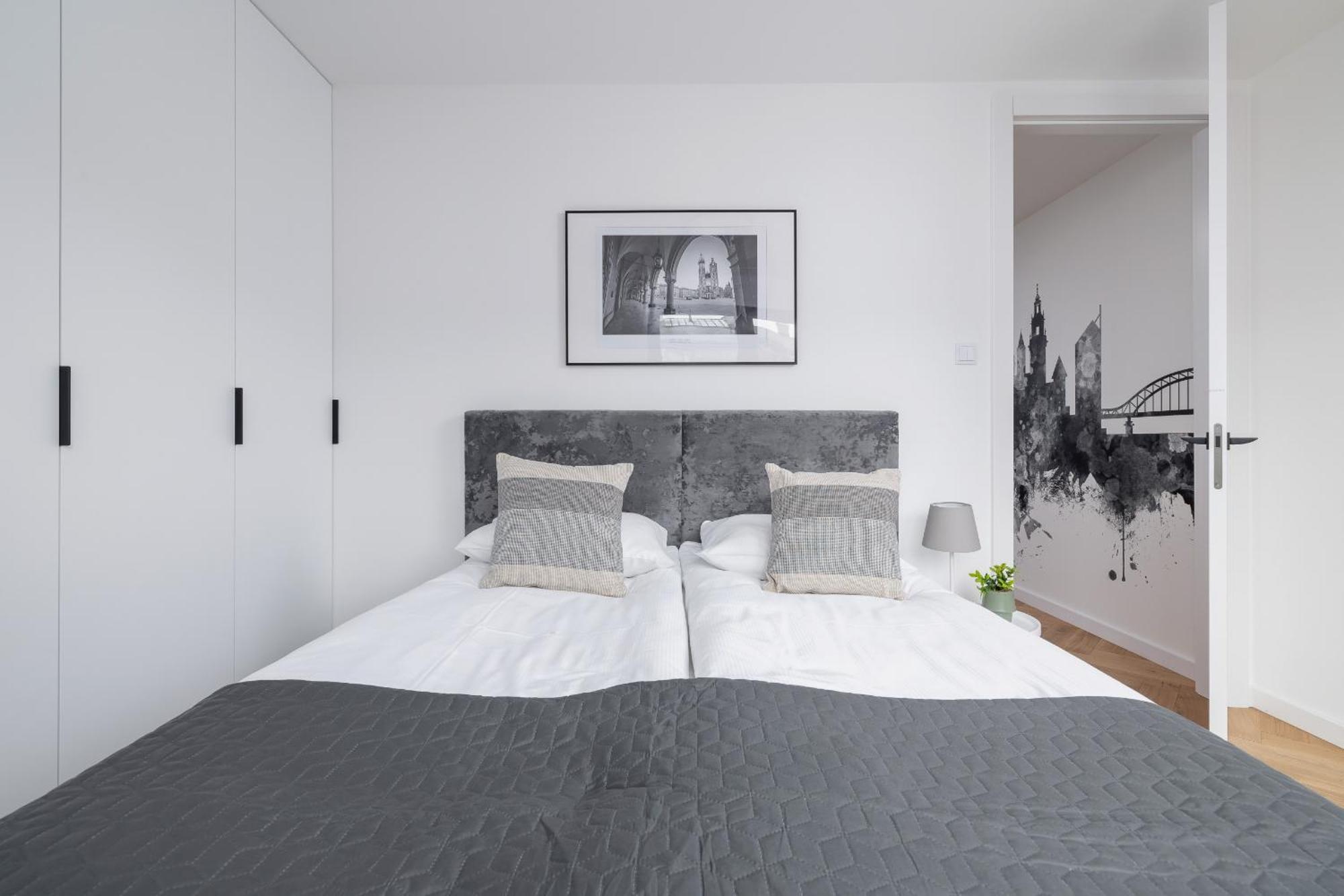 Lux Apartments Kosciuszki 39 With Parking By Renters Prestige كراكوفيا المظهر الخارجي الصورة